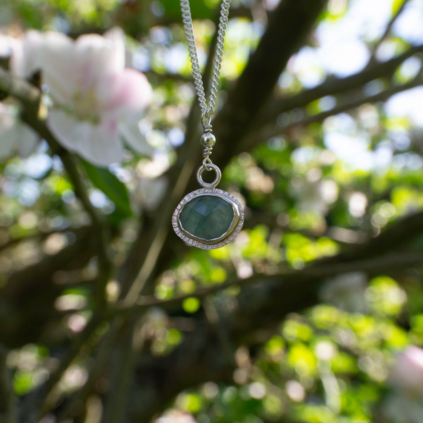 Framed emerald pendant necklace