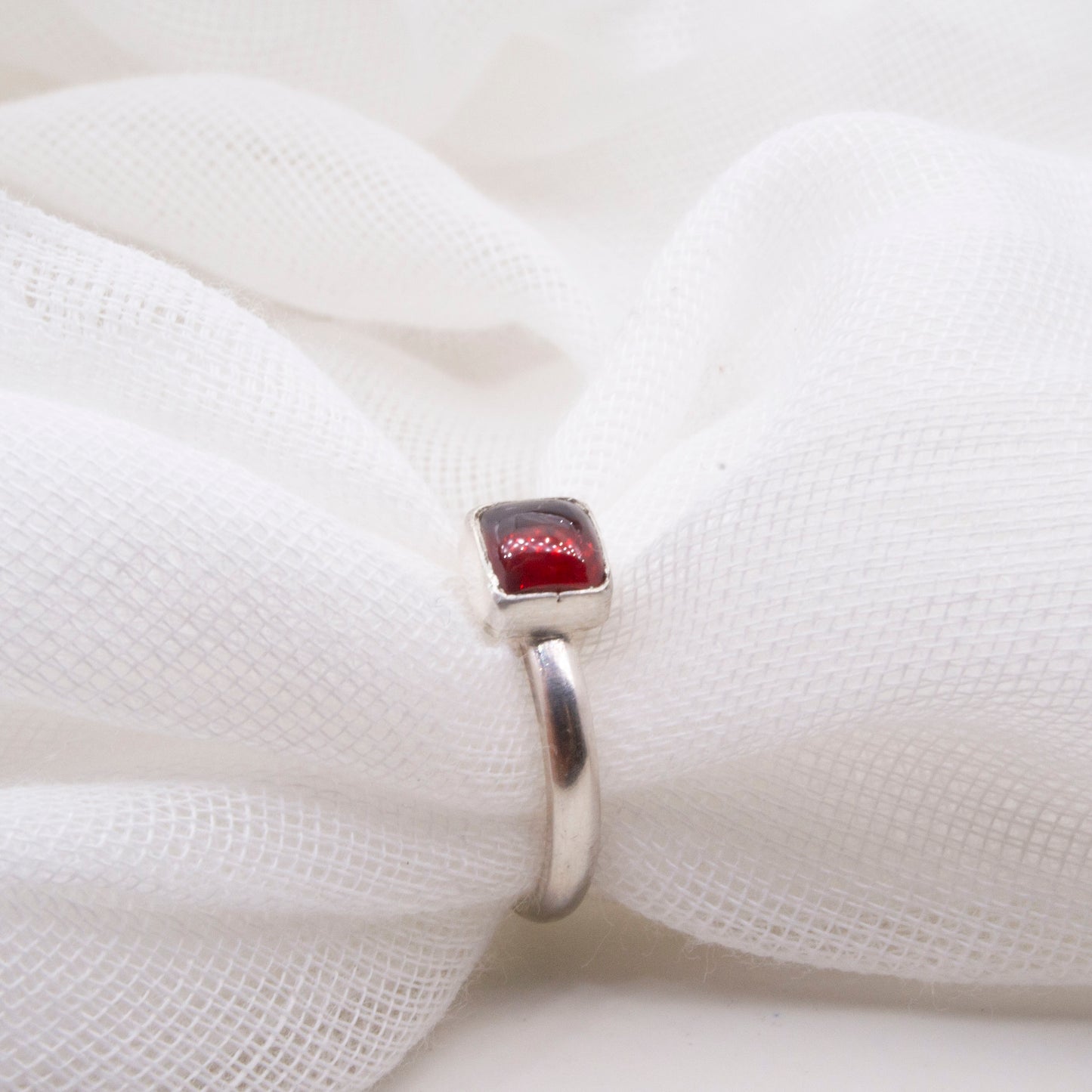 Garnet square cabochon 5mm ring Size K