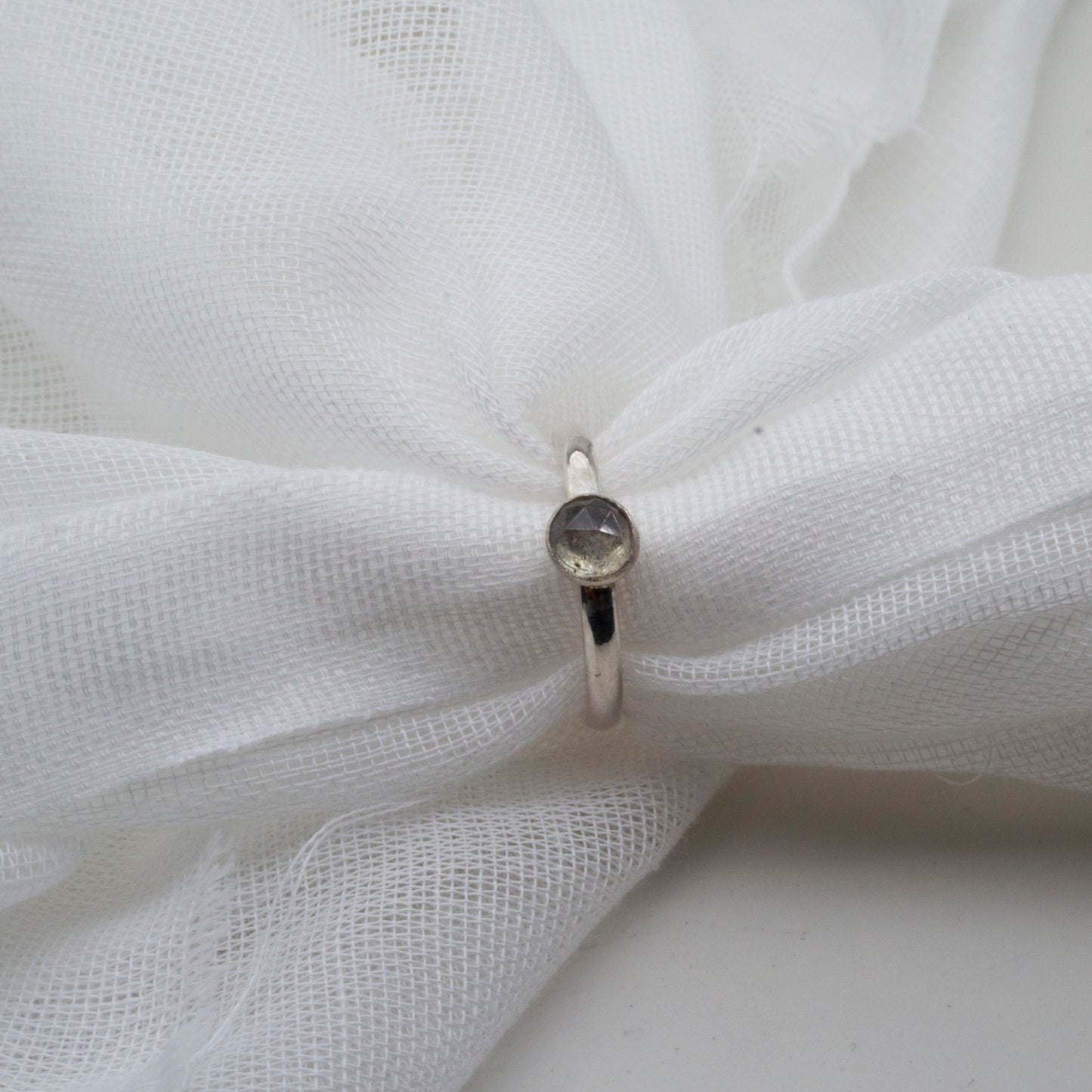 Labradorite rose cut ring size J1/2