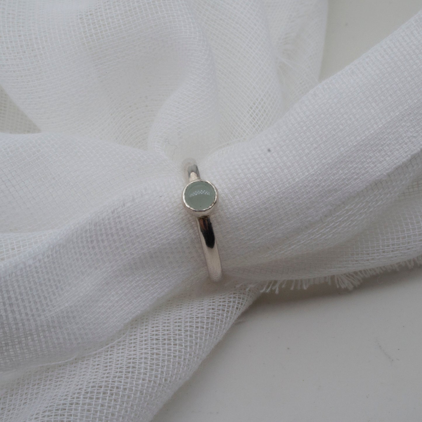 Milky aquamarine cabochon Size M1/2