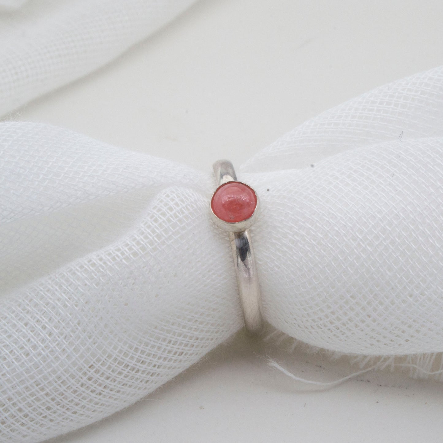 Rhodocrosite pink 5mm cabochon ring - size M