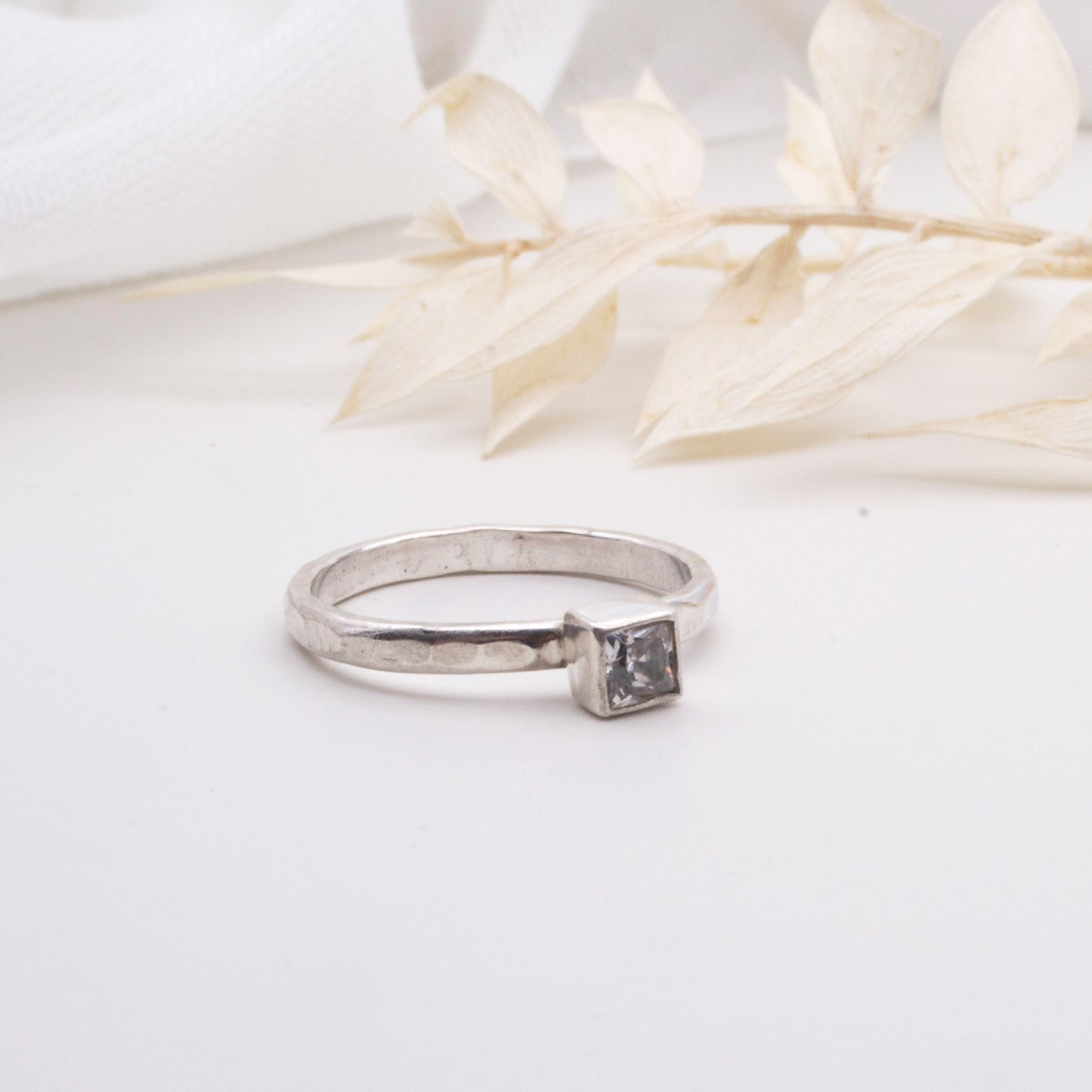 Cubic zirconia square cut ring in size P
