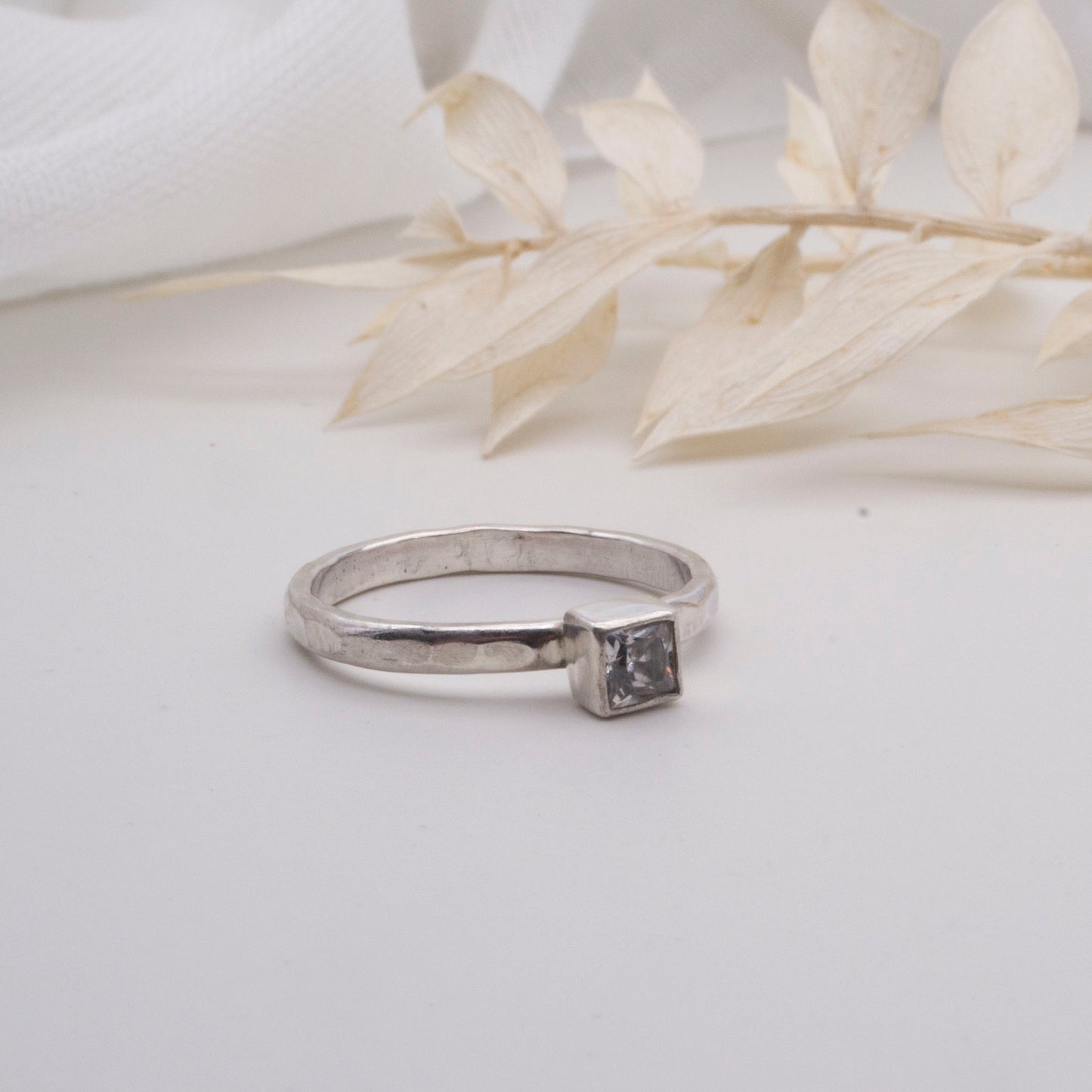 Cubic zirconia square cut ring in size P