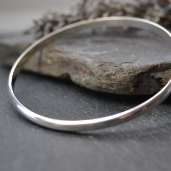 Sterling silver simple bangle