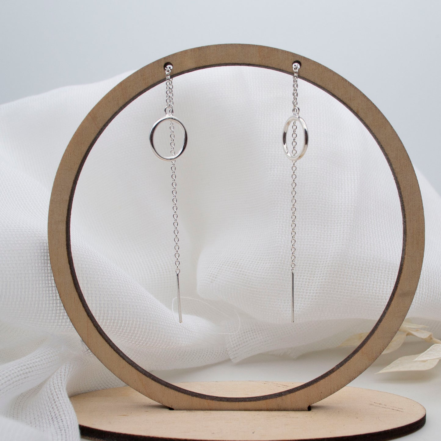 Simplicity circle threader earrings - sterling silver