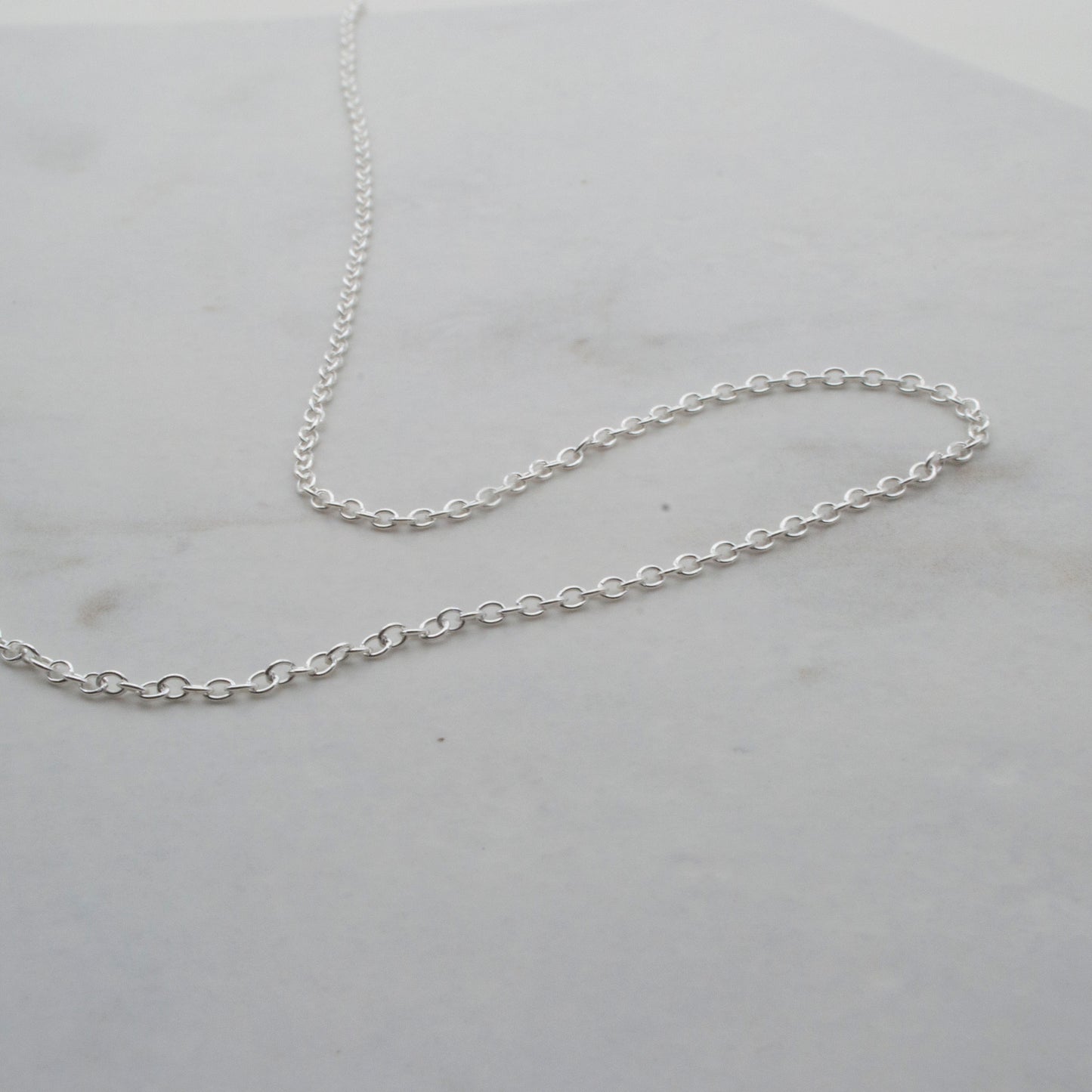 Sterling silver trace chain (looser)