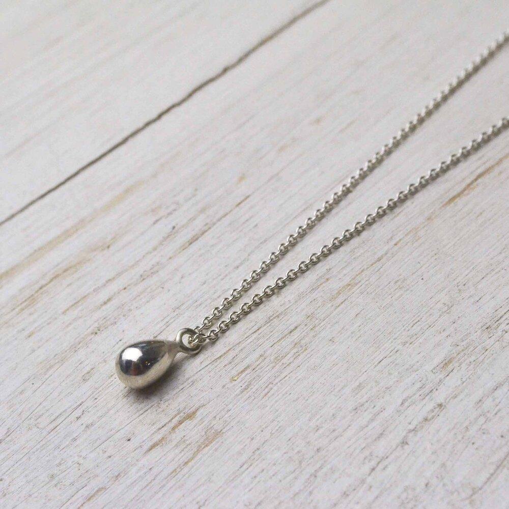 Becky Pearce Designs Simplicity teardrop pendant