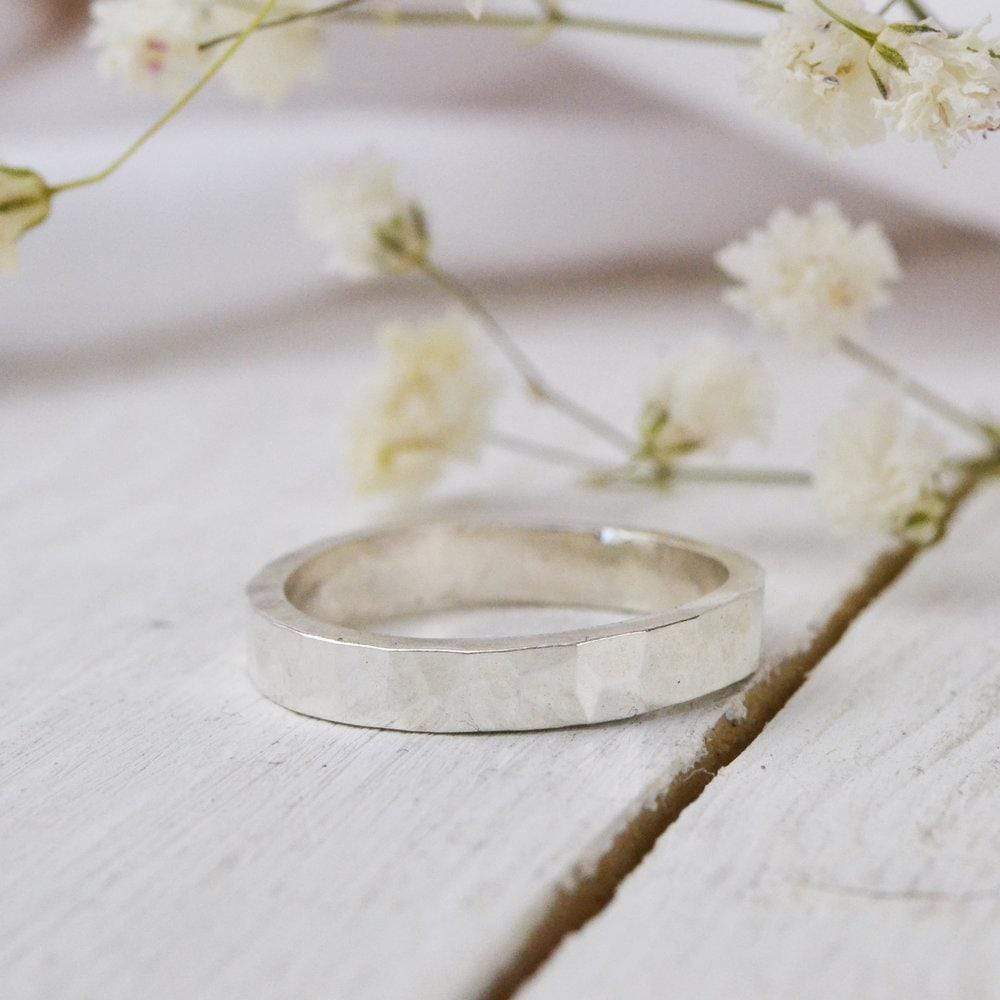 Becky Pearce Designs Wedding Hammered Eco-Friendly Silver Wedding Band (3.2x1.6mm)