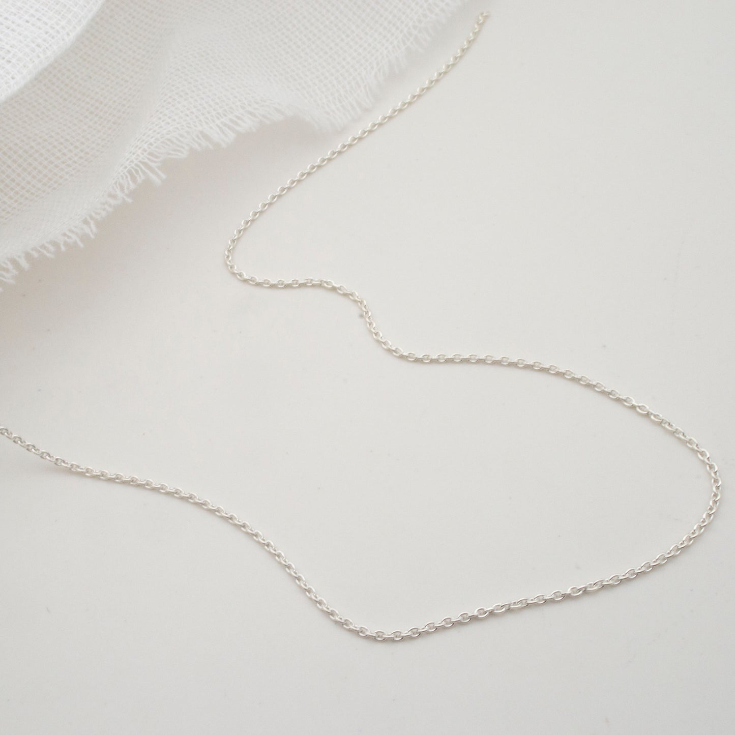Sterling silver trace chain (extra fine)