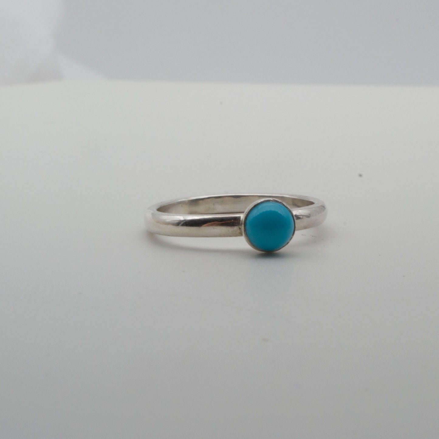 Turquoise cabochon ring  Size L