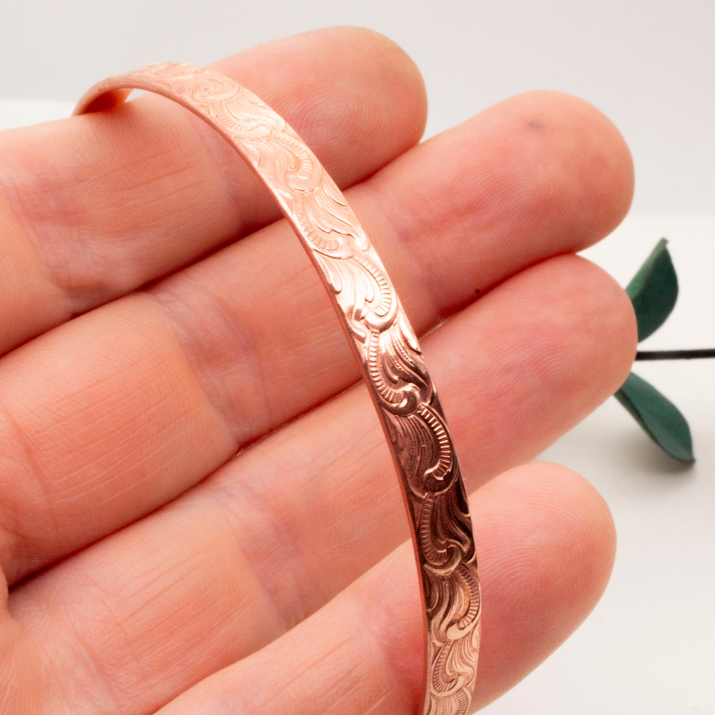Copper patterned bangle