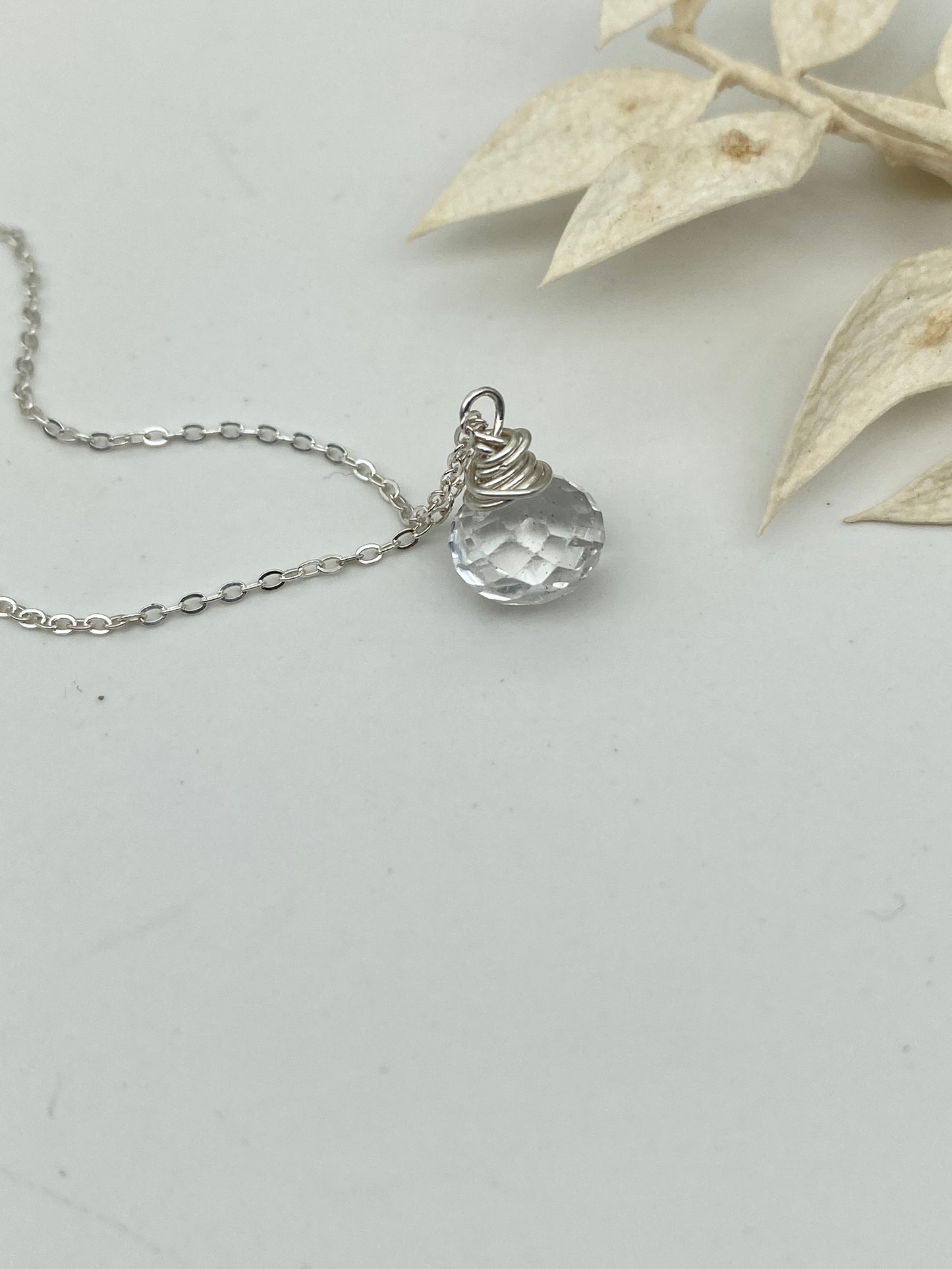 Crystal quartz drop pendant necklace