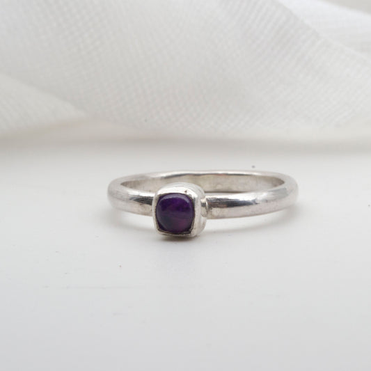 Amethyst cushion cut cabochon sterling silver ring Size K