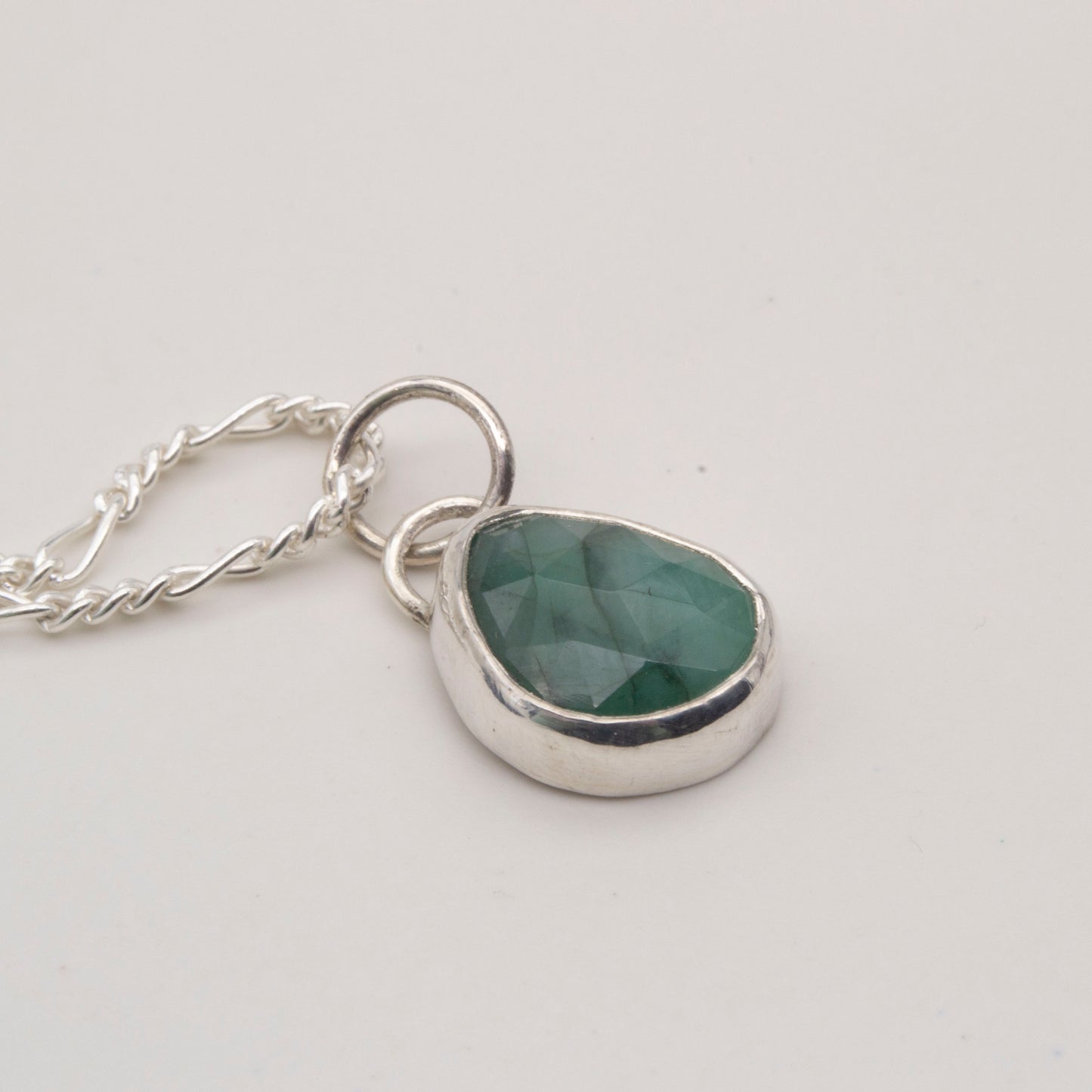 Emerald komorebi pendant