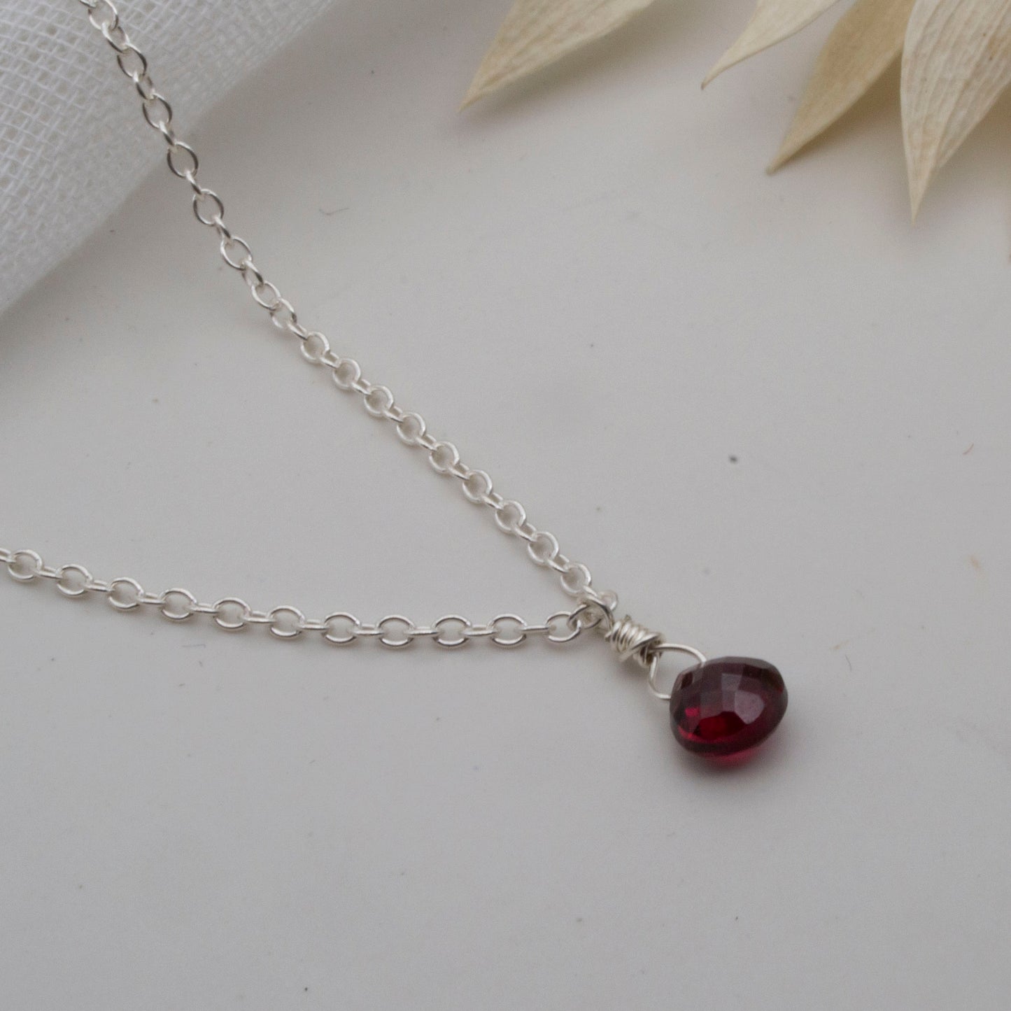 Dainty garnet necklace