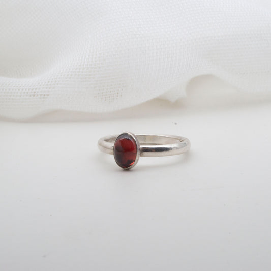 Garnet oval cabochon - size K