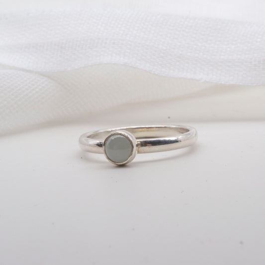 Milky aquamarine cabochon Size M1/2