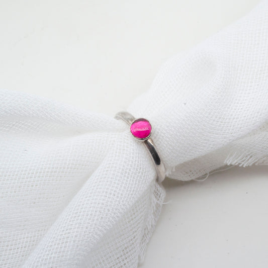 Lab ruby cabochon 5mm ring