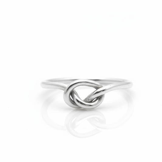 Single knot ring