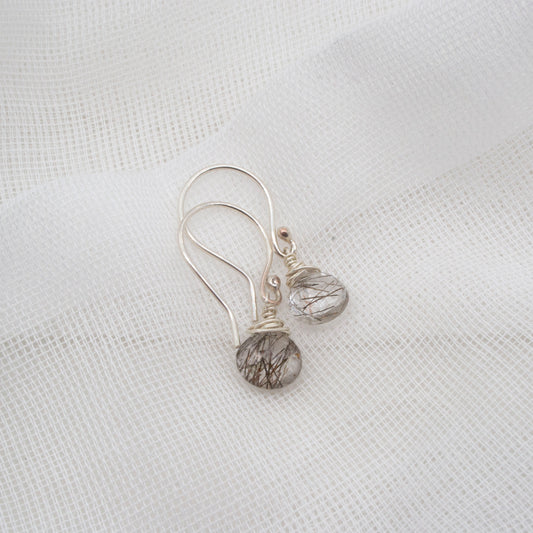 Tourmalinated quartz earrings
