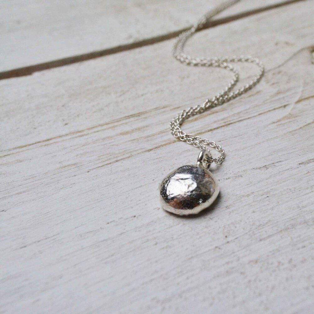Becky Pearce Designs Simplicity silver drop pendant