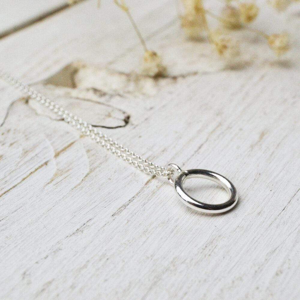 Becky Pearce Designs Simplicity circle pendant