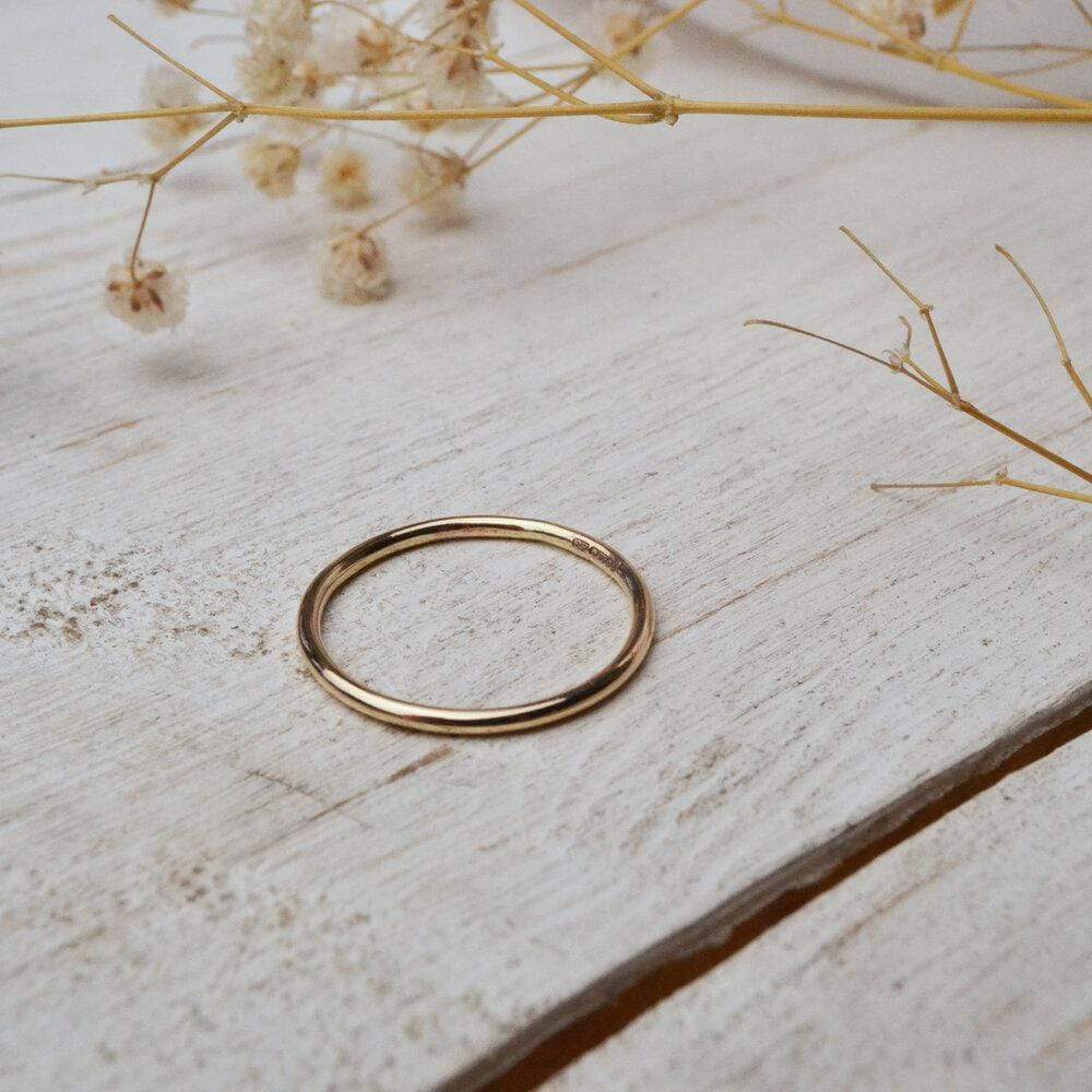 Becky Pearce Designs Skinny ring (1.5mm)