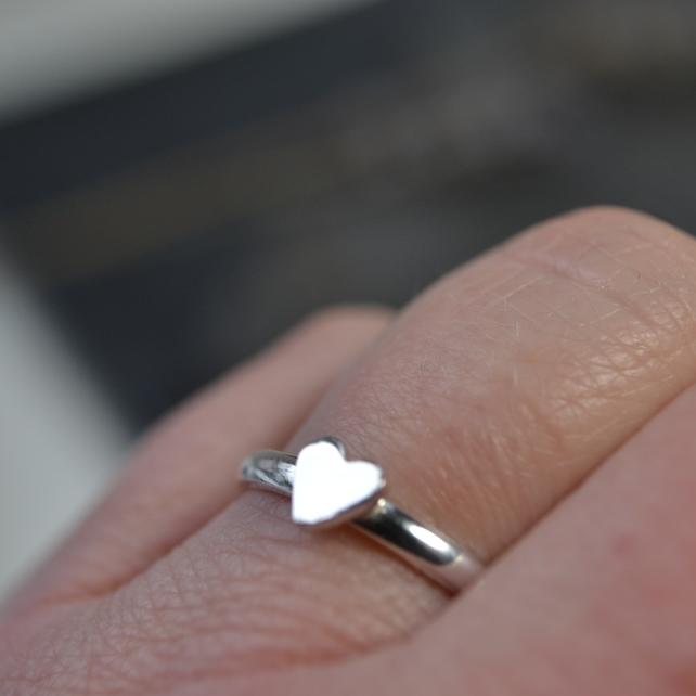 Becky Pearce Designs Rings Silver heart ring