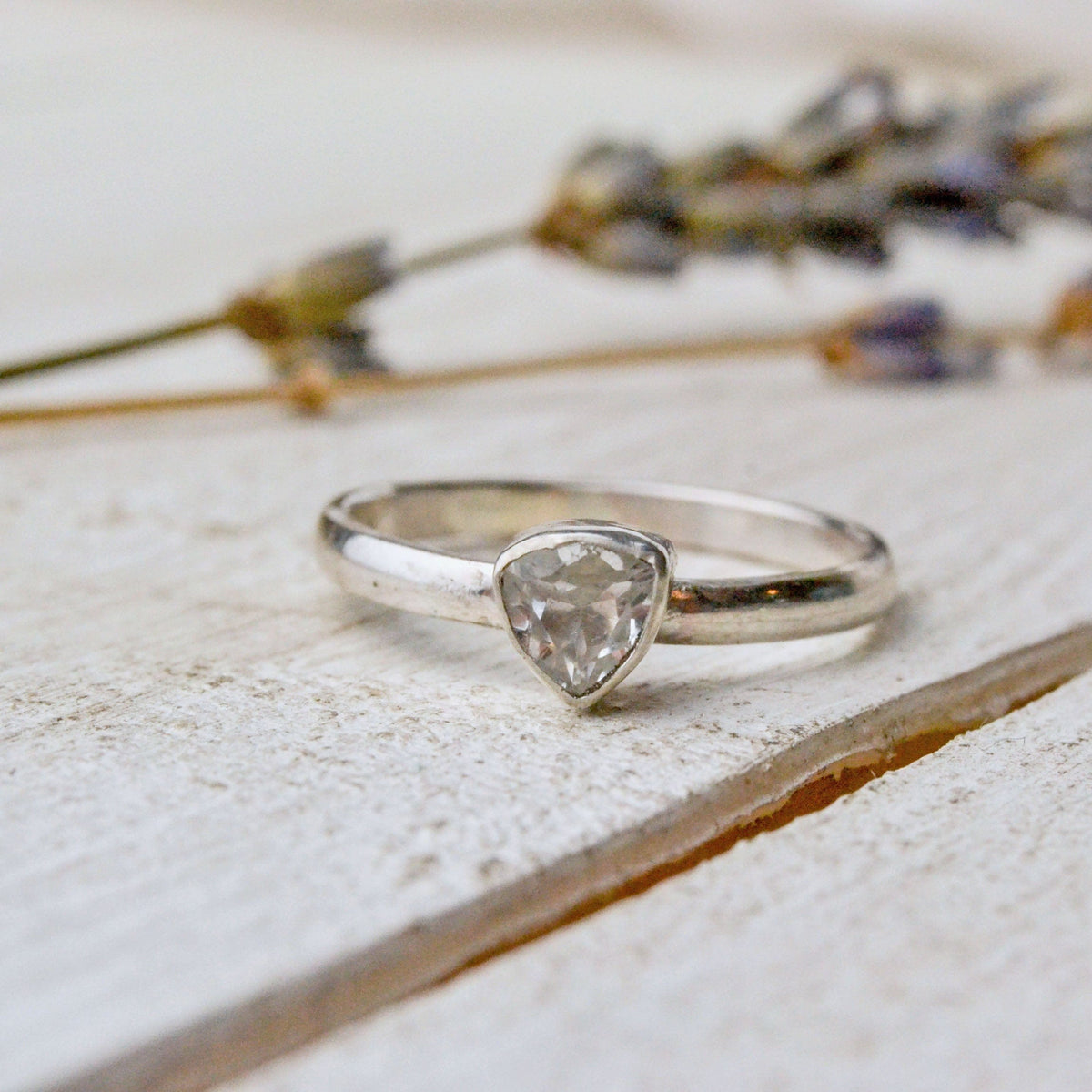 April Rings April wedding rings | Honestweddingadvice.com